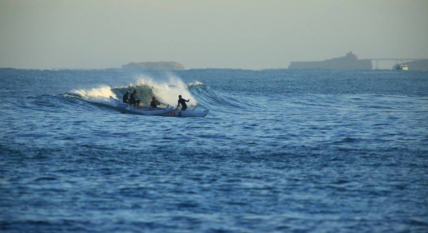 Sortie en espagne avec la pirogue hawaiienne et les etudiants suaps uppa